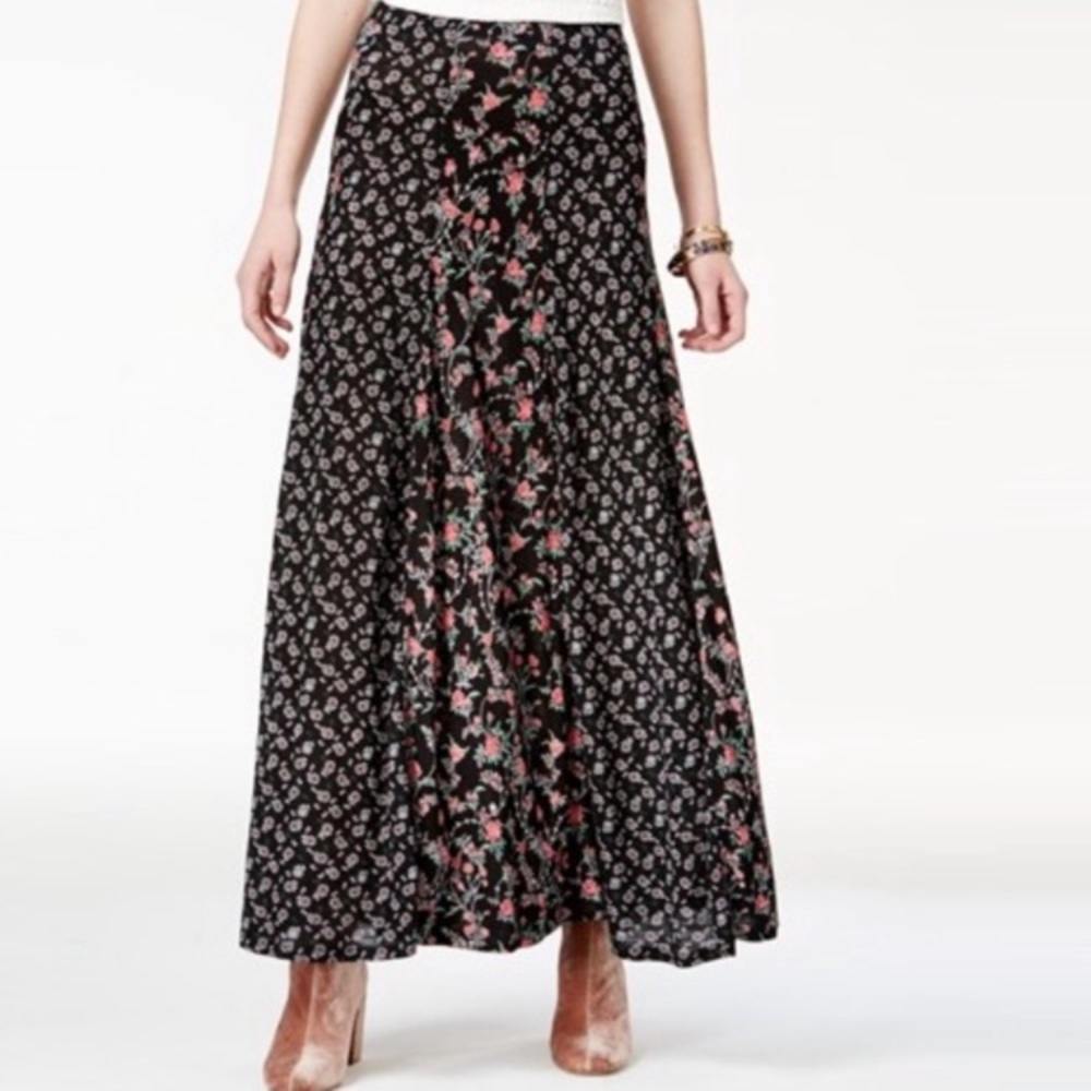 American rag maxi skirt black floral